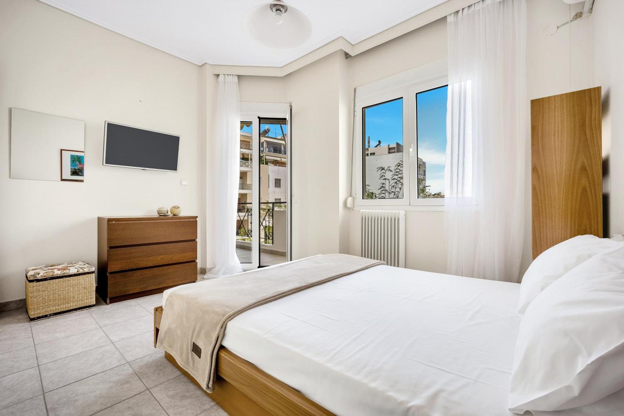 Fabulous Central Apartment Close To The Sea! Халкида Экстерьер фото